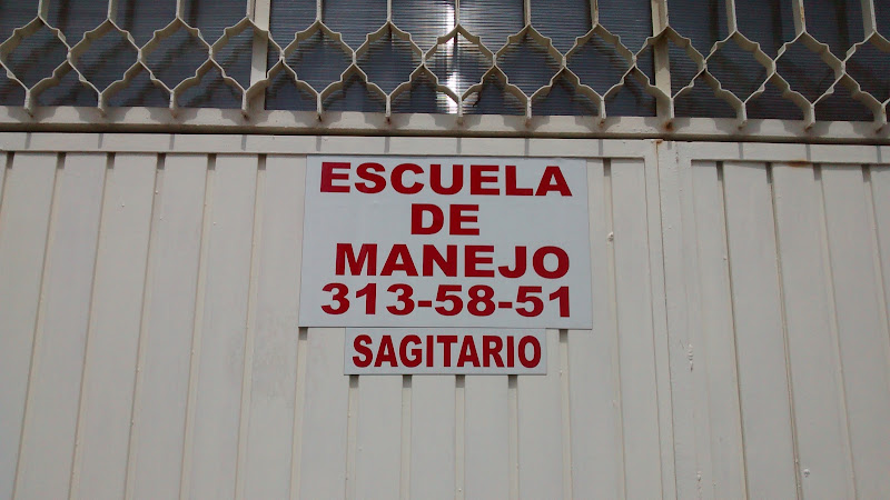 ESCUELA DE MANEJO SAGITARIO