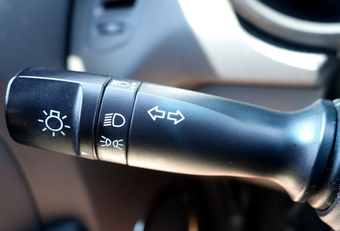 Cómo usar las direccionales Escuelas de Manejo Mexico